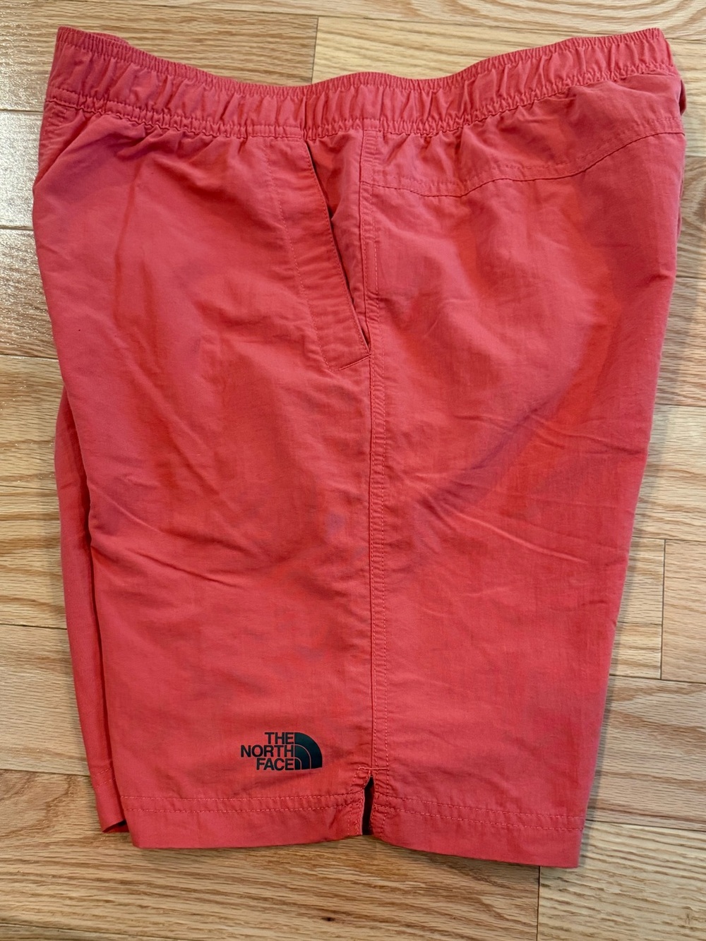 The North Face hiking water sports shorts salmon, color flashdry